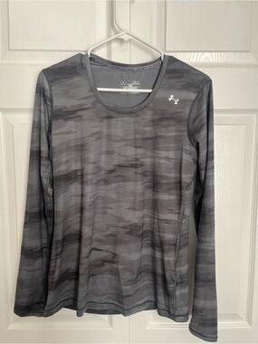 Under Armour Gray HeatGear Fitted Short Sleeve Performance Top